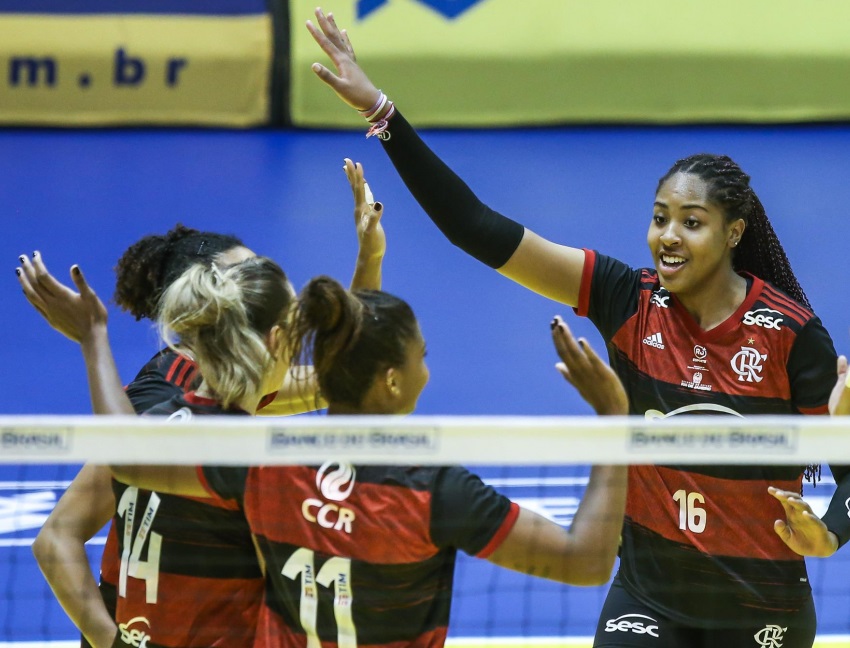 Capa da notícia - Sesc RJ Flamengo vence Curitiba Vôlei no tie-break