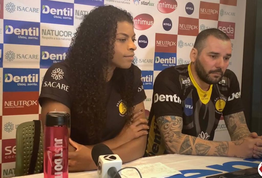 Capa da notícia - Fernanda Garay anuncia saída do Dentil/Praia Clube