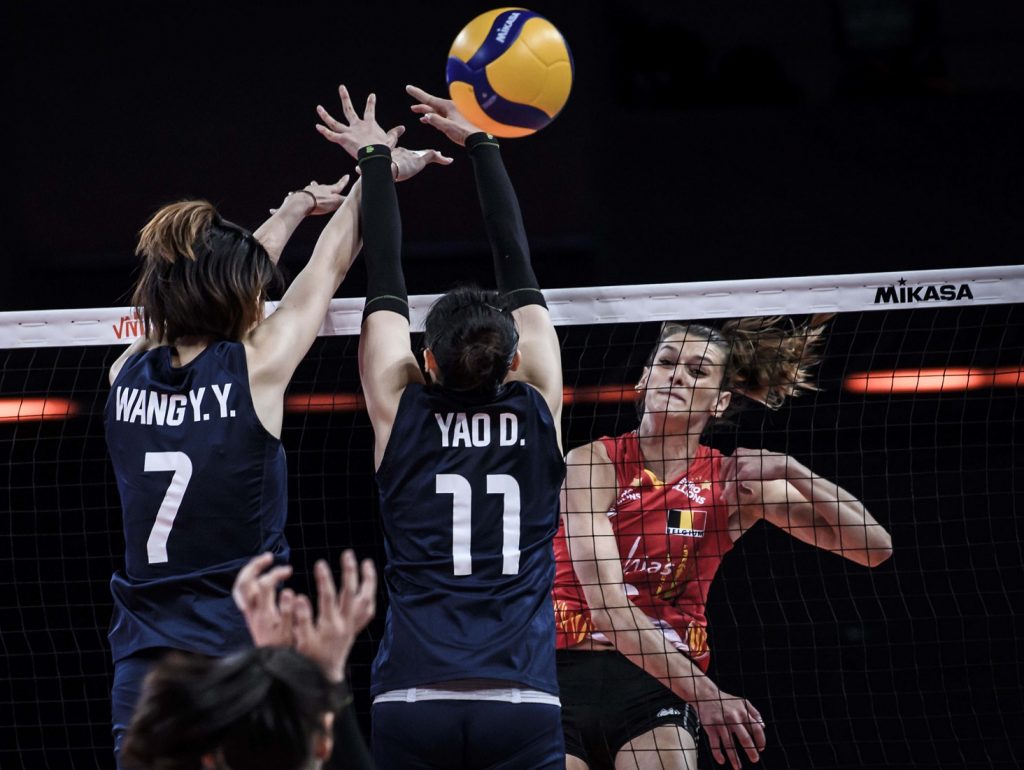 Capa da notícia - Bélgica bate China no tie-break