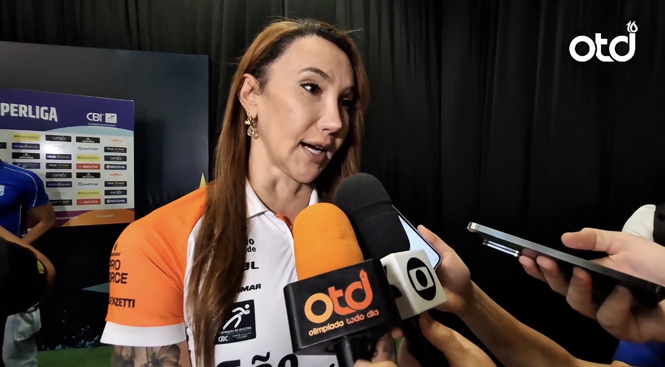 Superliga altera protocolo para limitar Tifanny e gera polêmica no vôlei